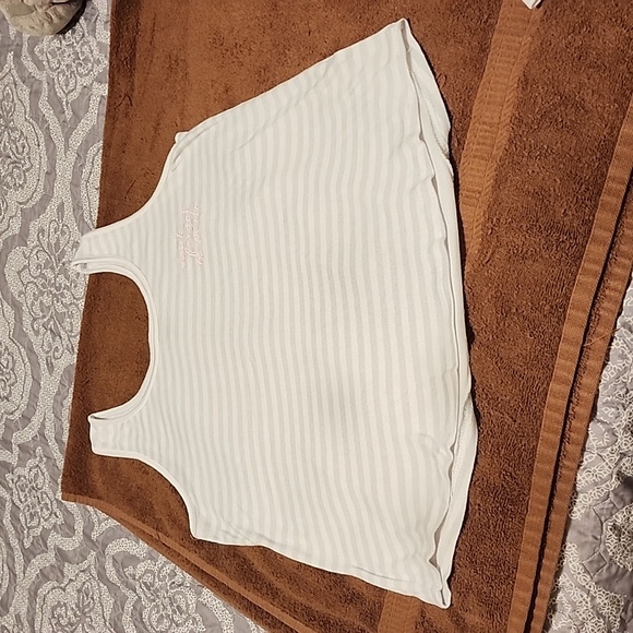 2 pc Pjs - Picture 2 of 6